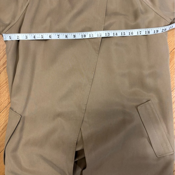 Aritzia Babaton Lawson Trench Coat Tan - Picture 12 of 12